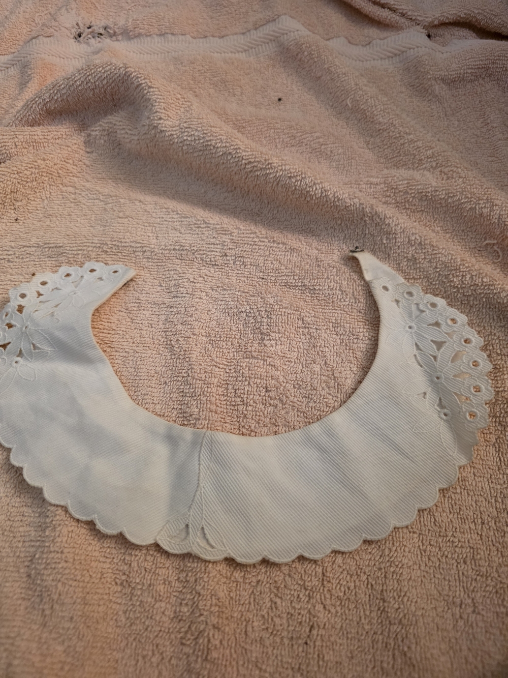 Vintage Swisscraft Girls Collar Size 8